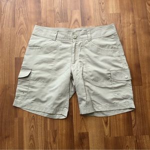Columbia cargo shorts